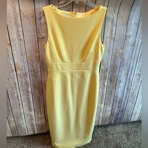 Donna Morgan, Yellow Mifi dress size 6, Sleeveless
